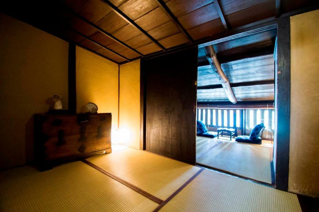 Bed & Breakfast Tsukiya Kyoto Exteriör bild